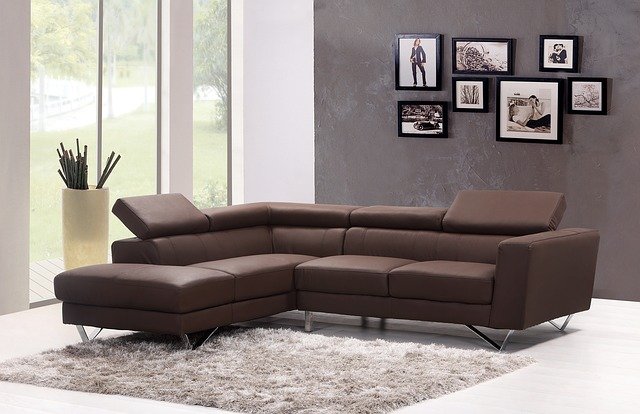 Canapele clasice vs. coltare pentru living? Avantaje si dezavantaje